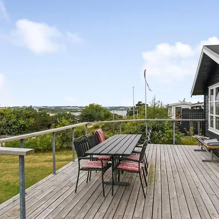 Engelbertine - 300m To The Inlet In The Liim Fiord By Interhome